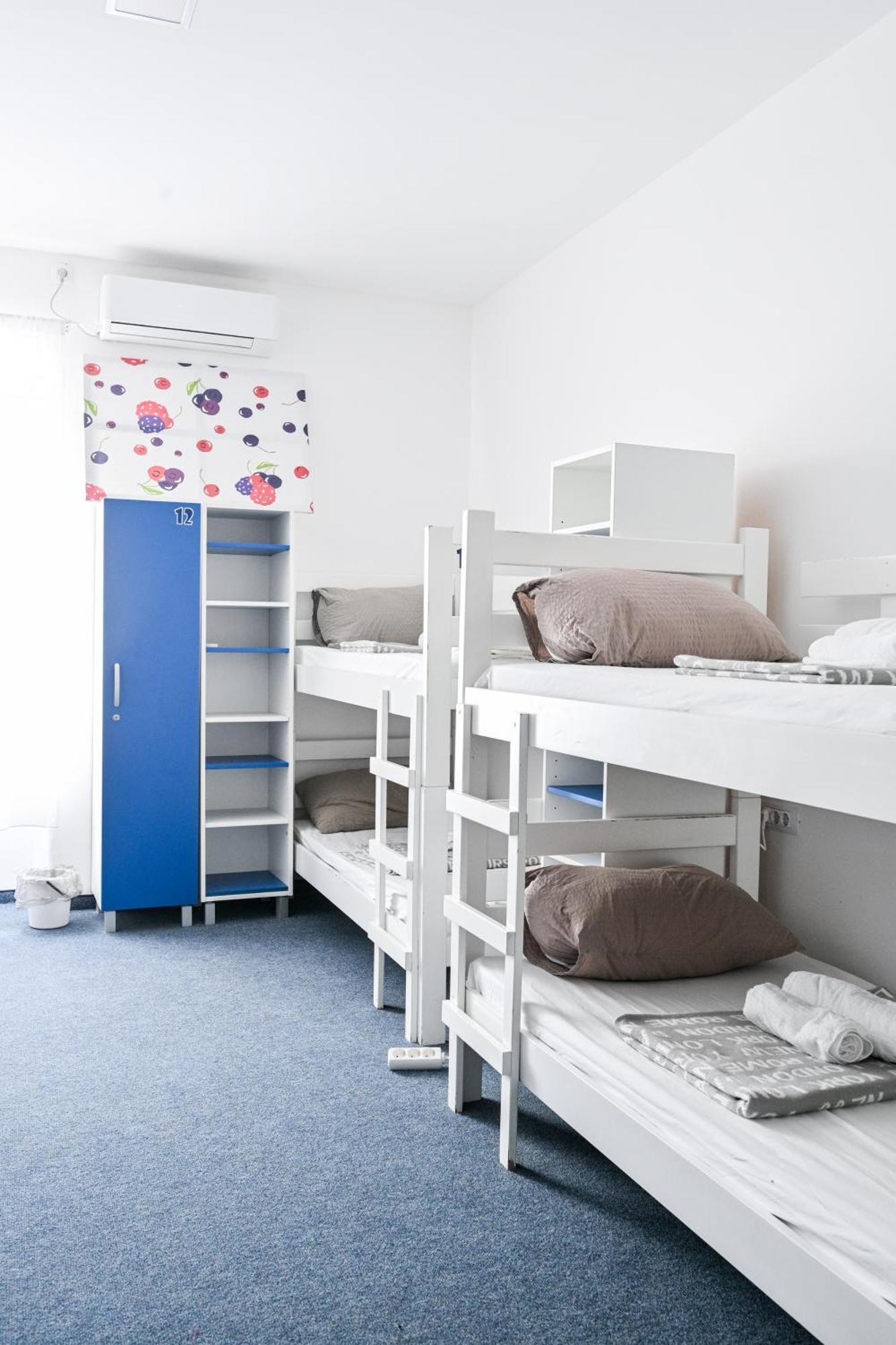 Hostel Fun Рийека Екстериор снимка