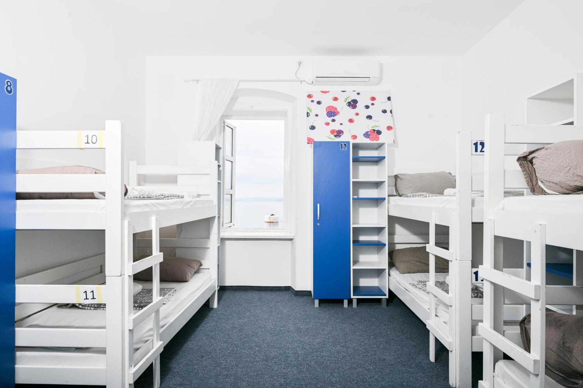 Hostel Fun Рийека Екстериор снимка